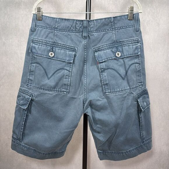 Levi’s Cargo Shorts - Picture 2 of 7